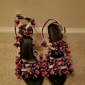 Tory Burch fun Sandals-NEW size 7.5